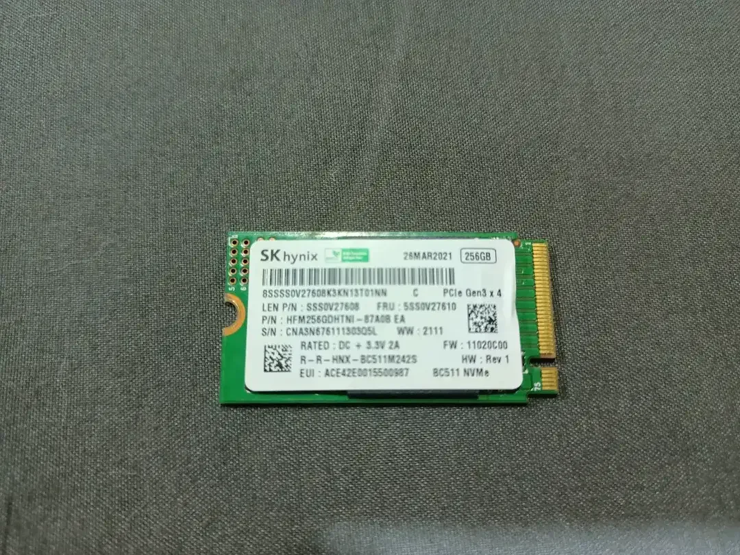 Dijual SSD Nvme SK Hynix tipe 2242 kapasitas 256 gb - Image 1 of 1