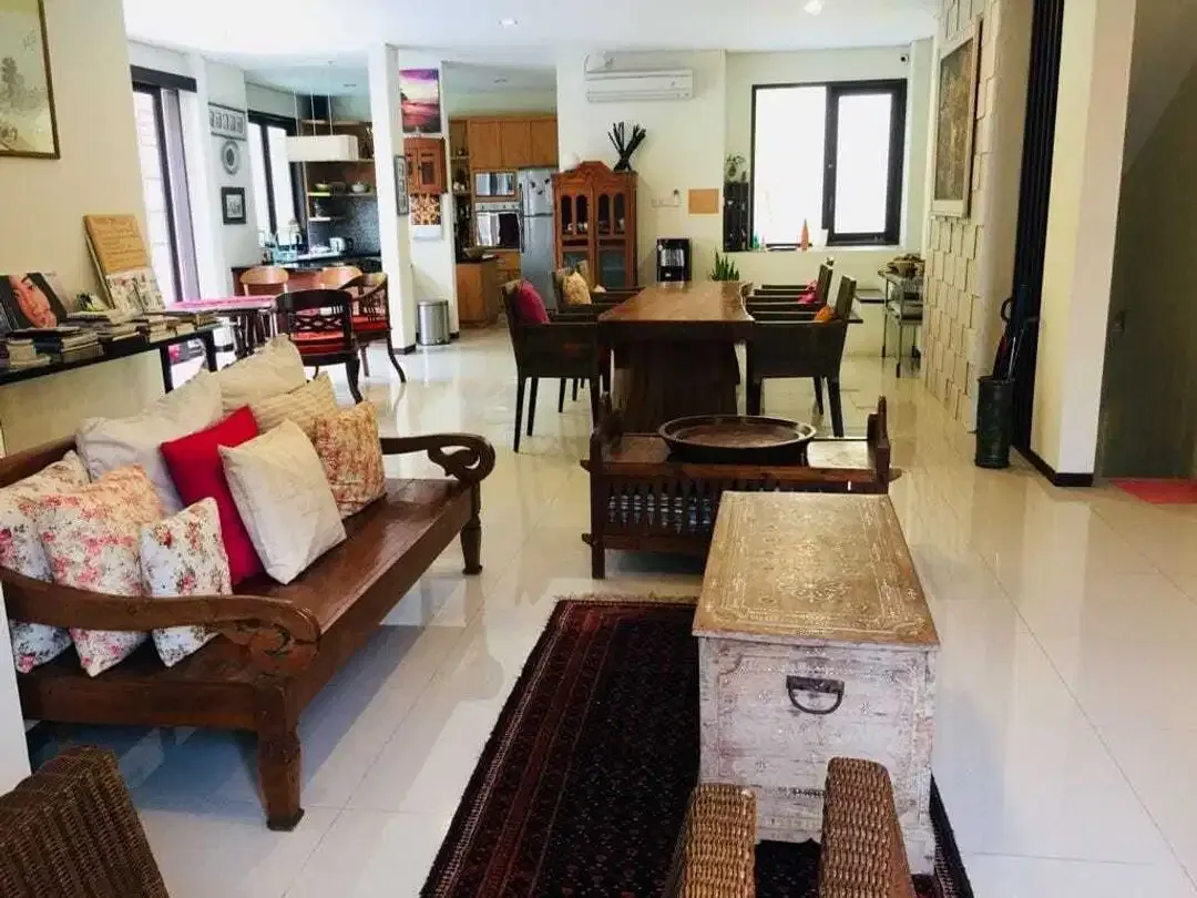 Rumah Mewah Perabot Artistik di Hayam Wuruk Residence Denpasar - Image 8 of 10