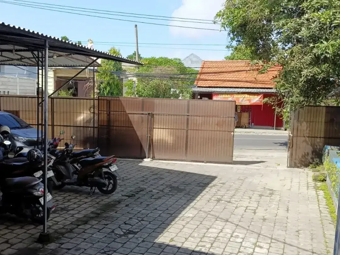 FOR RENT GUDANG BEST LOKASI COCOK UNTUK USAHA APAPUN DI JLN UTAMA DENPASAR BARAT - Image 1 of 10