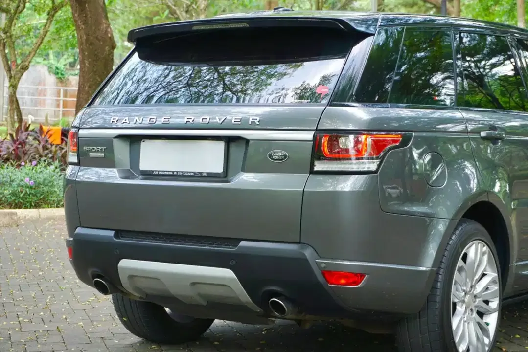 HOT ITEMS ! LAND ROVER RANGE ROVER SPORT AUTOBIOGRAPHY 2014 - Image 6 of 10