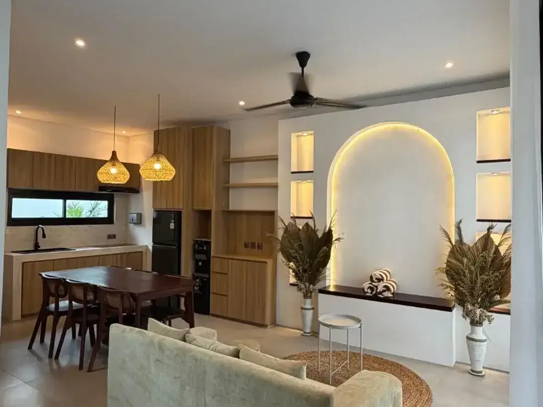 FULLY FURNISHED VILLA FOR SALE AT PADONAN KUTA UTARA BALI - Image 4 of 10