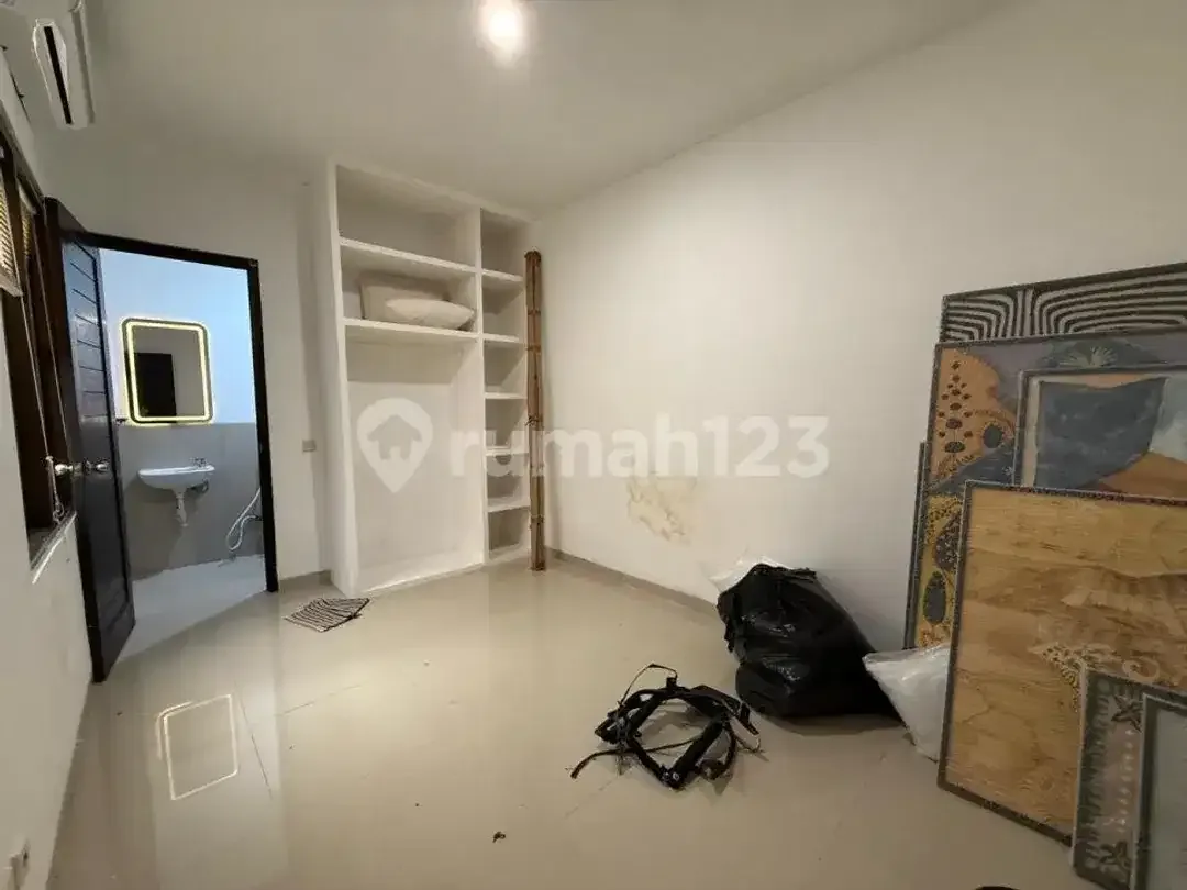 Affordable 4 Beds House In Balangan Only 10 Minutes To The Beach - Image 6 of 7