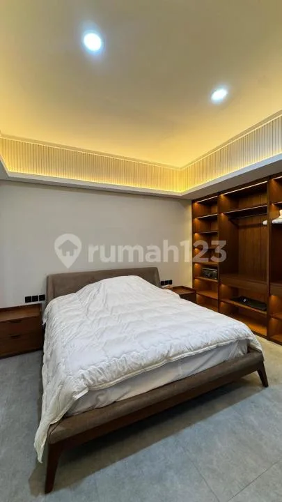Sale Luxury Modern Tropical Villa Jimbaran - Image 2 of 4