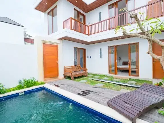 Brand New Villa Mewah Tropis Dekat Pantai Cemagi Bali - Image 1 of 10