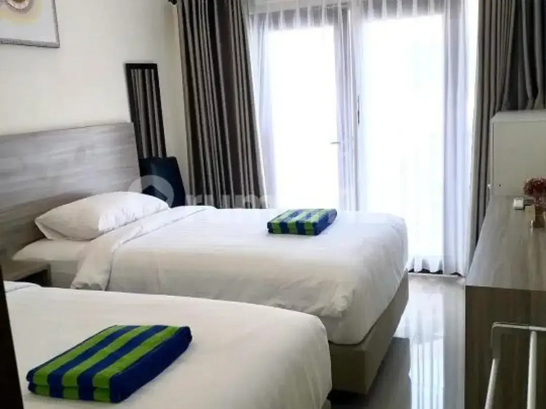 Lokasi Premium di Canggu Villa 7 Kamar Tidur - 8 Kamar Mandi - Image 1 of 10