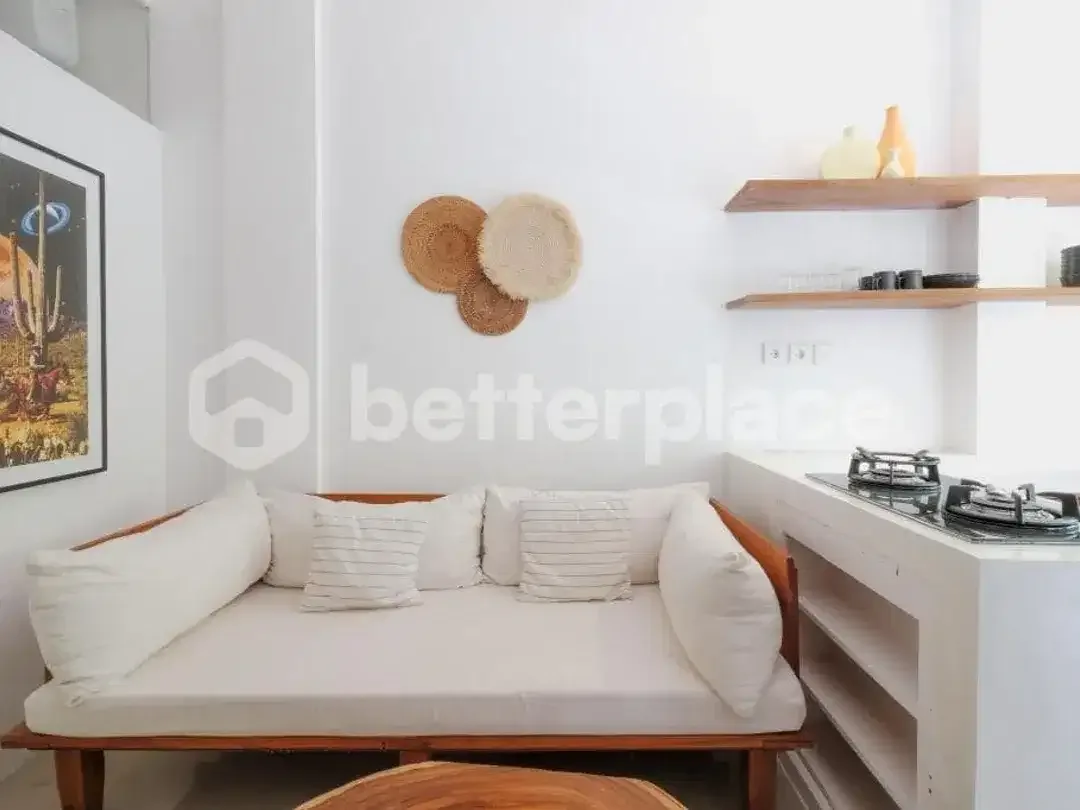 Investment Opportunity in Canggu – Modern Leasehold 1-Bed Villa Townhouse Close to Pererenan Beach - Image 3 of 10