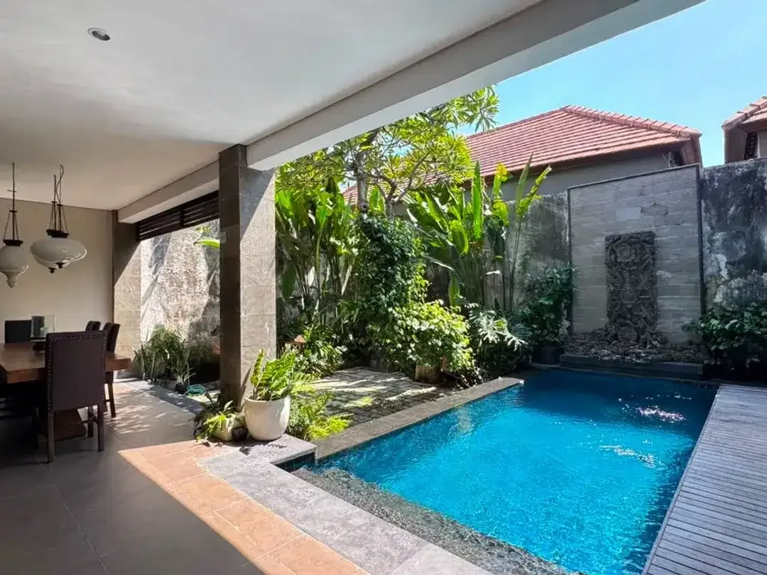 Dijual Segera Rumah Megah di Jalan Tukad Balian, Sanur - Renon, Denpasar Selatan - Image 4 of 10