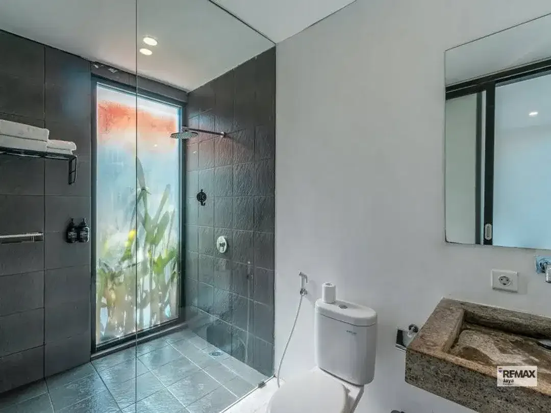 Fully Furnished 1 Bedroom Villa For 26 Year Leasehold In Umalas Area - Image 7 of 10