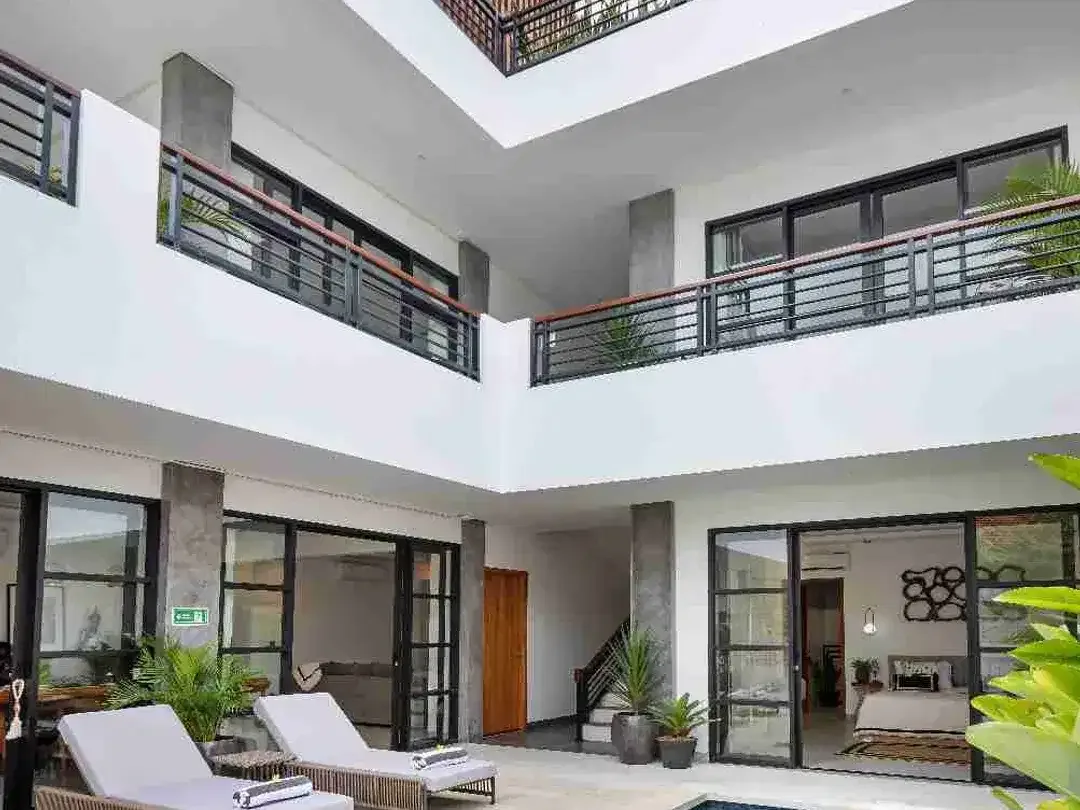 FOR RENT & SALE MODERN TROPICAL VILLA 3 BEDROOM PERERENAN CANGGU - Image 1 of 10