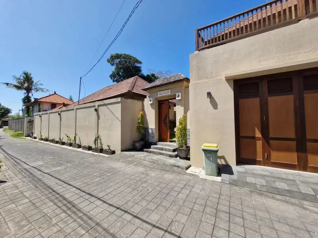VILLA SANUR FREEHOLD LANGKA FULL FURNISHED - Image 2 of 10