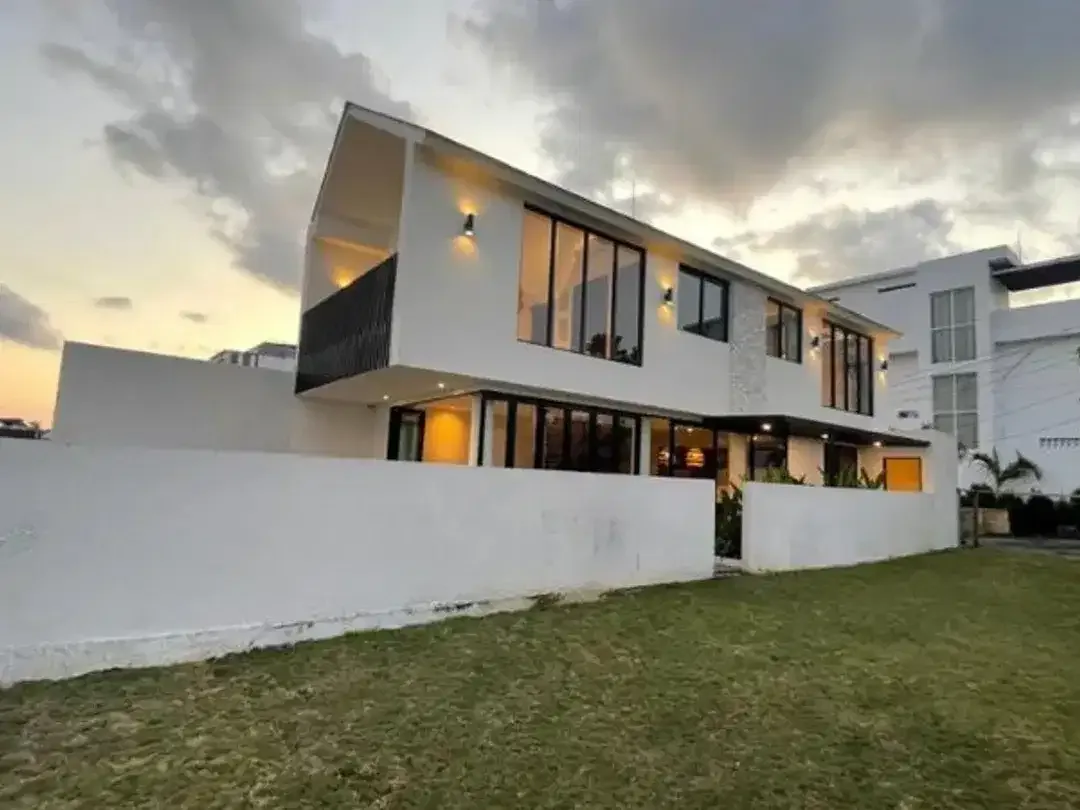 VILLA PRIME INVESTMENT DI CEMAGI DENGAN VIEW SAWAH - Image 1 of 7