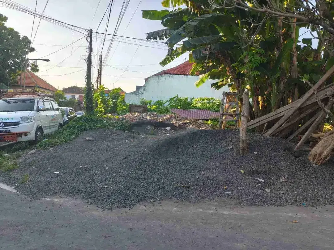 Tanah Premium 450 m² Dekat Lapangan Puputan Renon - Image 3 of 9