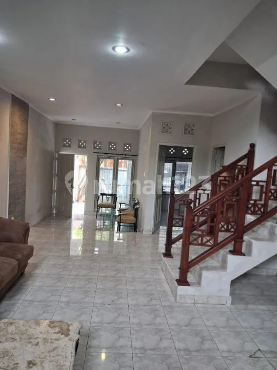 Rumah Hunian Komplek Elite. Area Tsm - Image 1 of 4