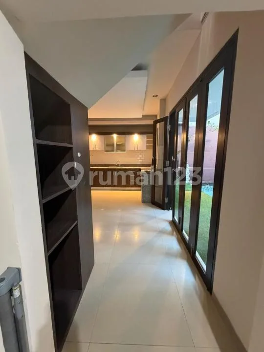 Villa 3Br Private Pool Dekat Icon Bali Mall & Pantai Sanur - Image 4 of 4