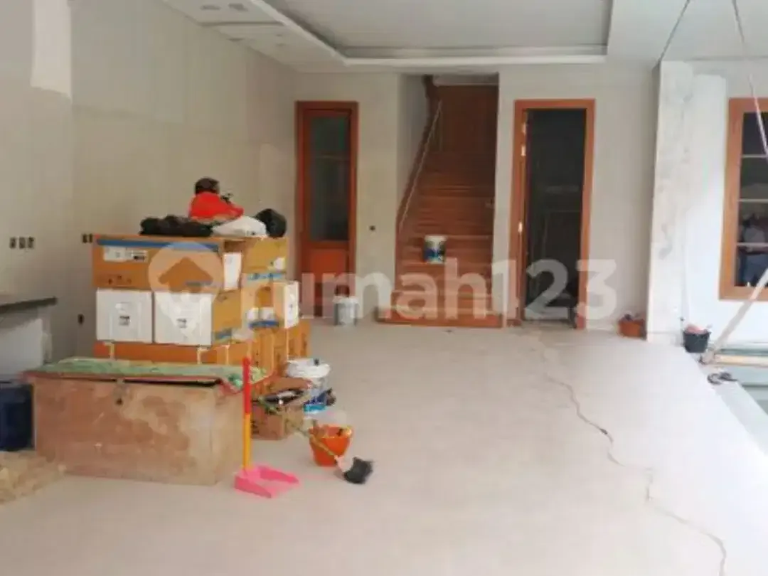 Exclusive 4-Bedroom Brand New Villa In Bumbak Umalas Canggu Bali - Image 9 of 10