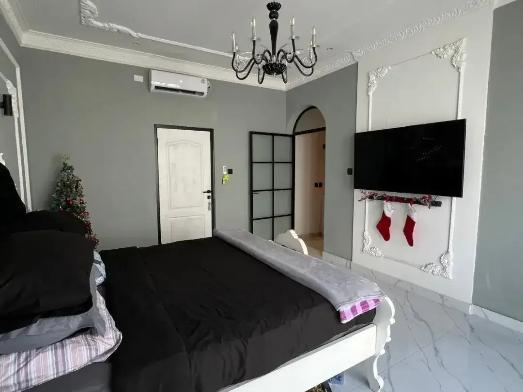 Studio Shophouse for sale in Seminyak, Bali - Image 4 of 9
