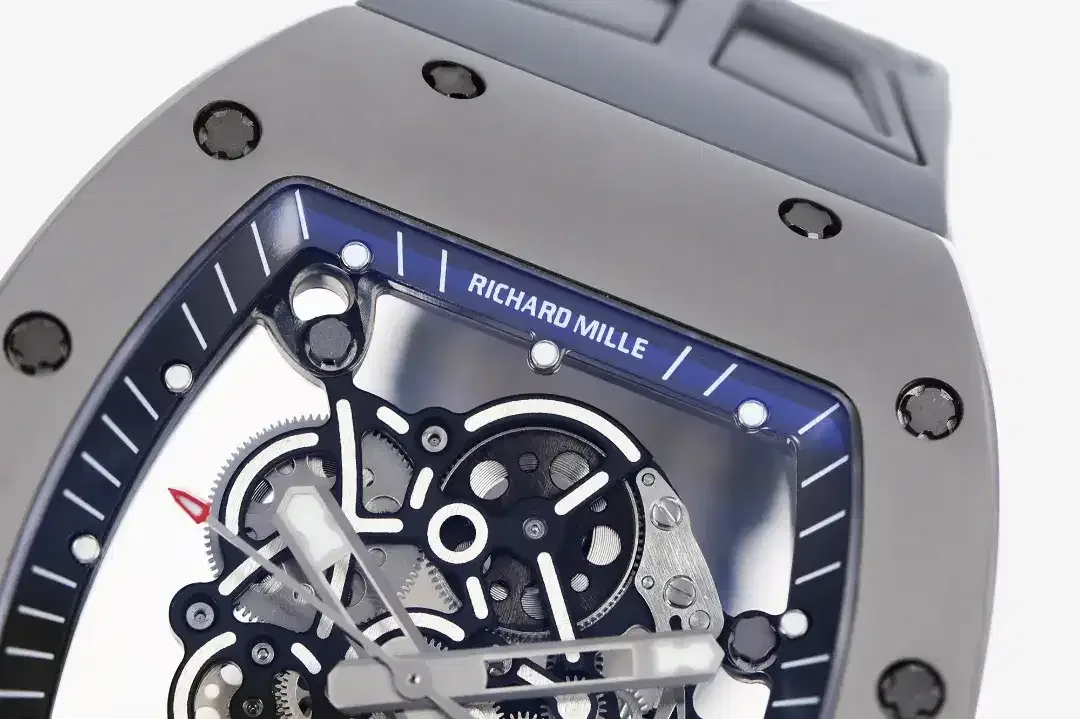 LIMITED EDITION RICHARD MILLE RM055 GREY - Image 3 of 8