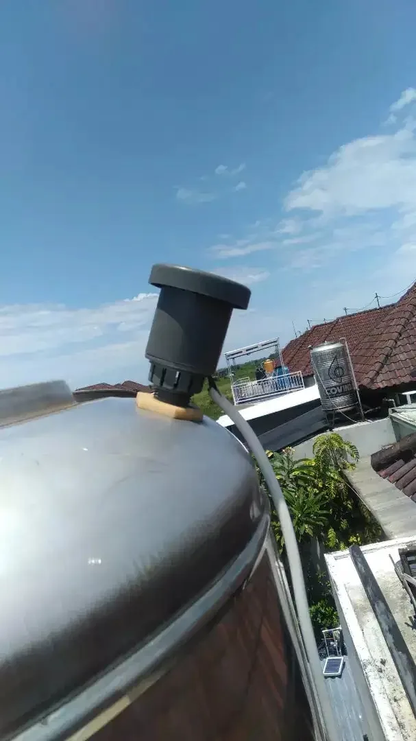Tukang pompa air, kloset duduk, water heater, wastafel,kran patah,dll - Image 2 of 3