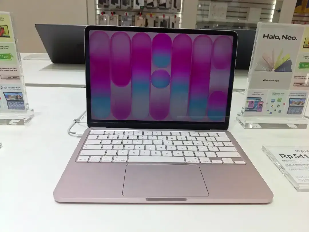 READY MACBOOK NEO DAN MACBOOK PRO 14 INCI - Image 2 of 4