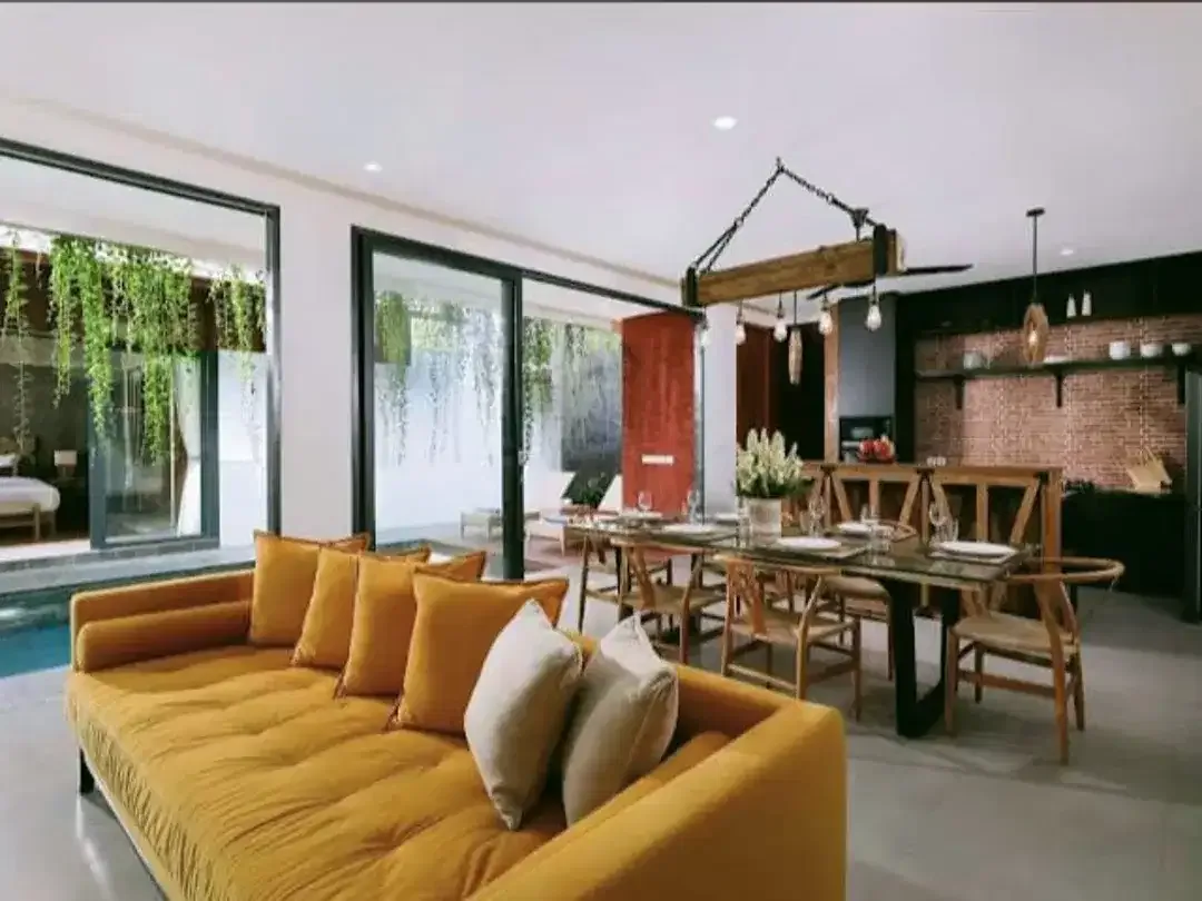 COZY VILLA 2 LANTAI DI PANTAI NELAYAN CANGGU DEKAT CAFFE DAN GYM - Image 7 of 10