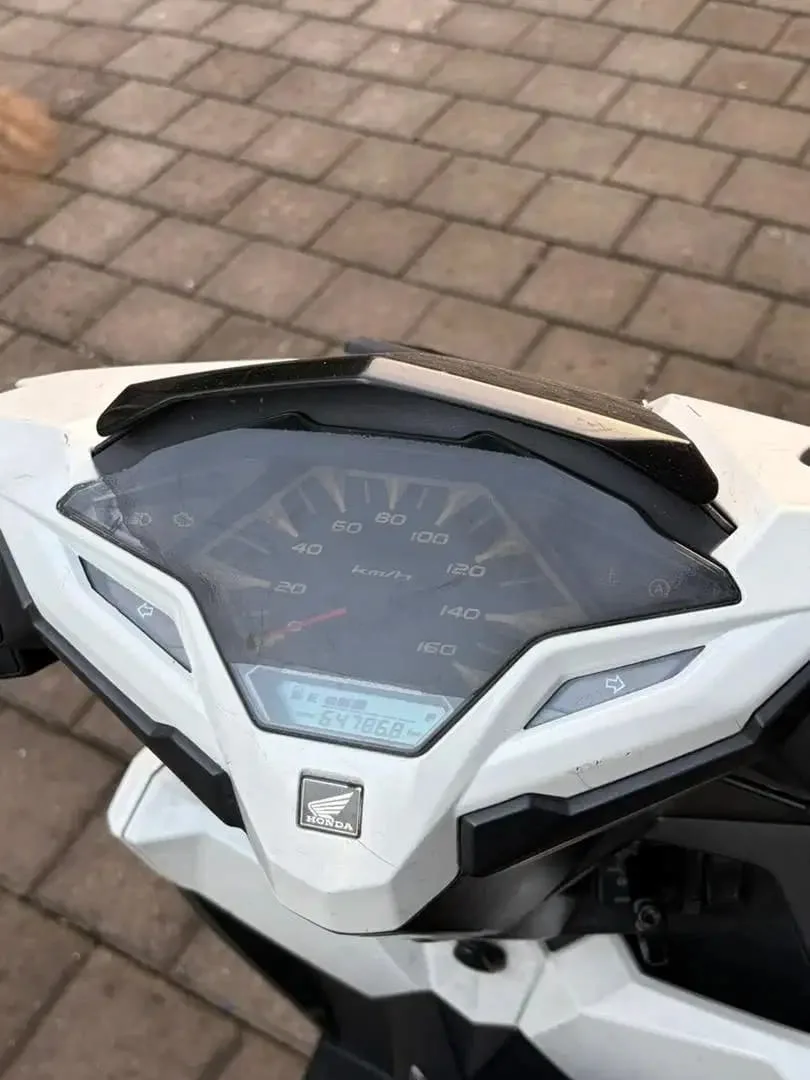 Di Jual Cepat Honda Vario 150cc - Image 5 of 5