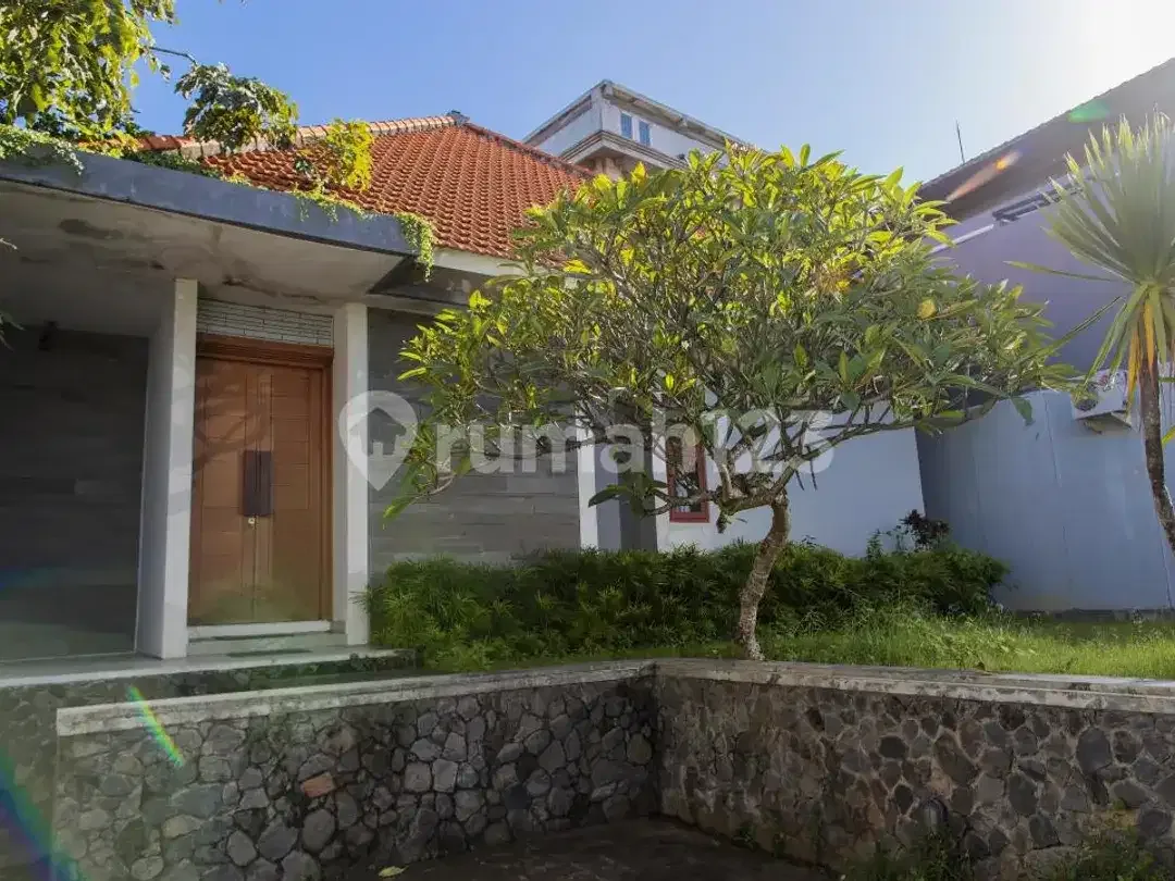 Disewakan Villa Super Elegan Tropika Modern Jimbaran - Image 3 of 5