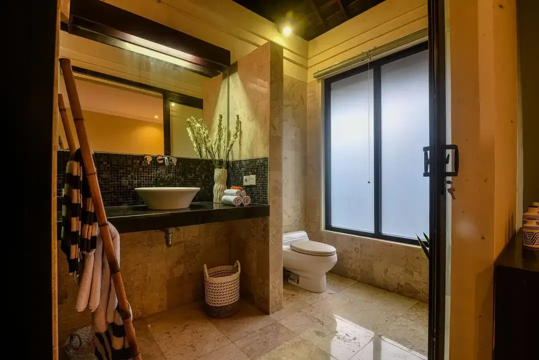 dijual villa lantai 2 umalas kerobokan - Image 3 of 10