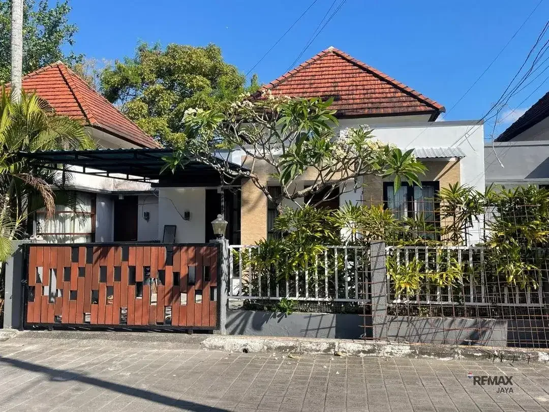 Rumah 1 Lantai Dijual, di Jimbaran Bawah, Dekat Taman Griya - Image 1 of 8