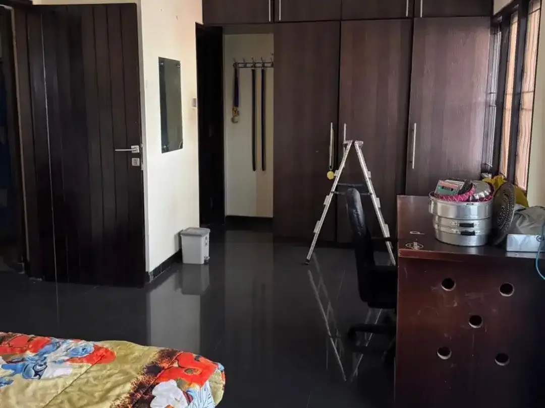 DIJUAL RUMAH MINIMALIS 2 LANTAI – KOMPLEK ONE GATE SYSTEM GATSU TENGAH, DENPASAR ( IR / LM ) - Image 3 of 10