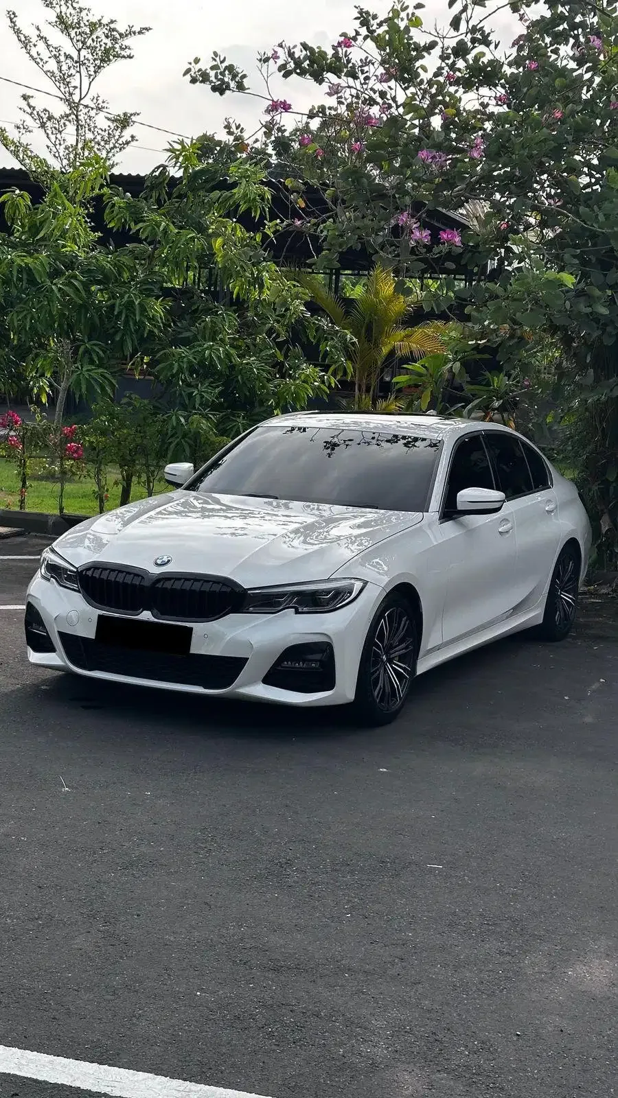 BMW 330i G20 MSport 2.0 AT - 2019 - Image 1 of 9