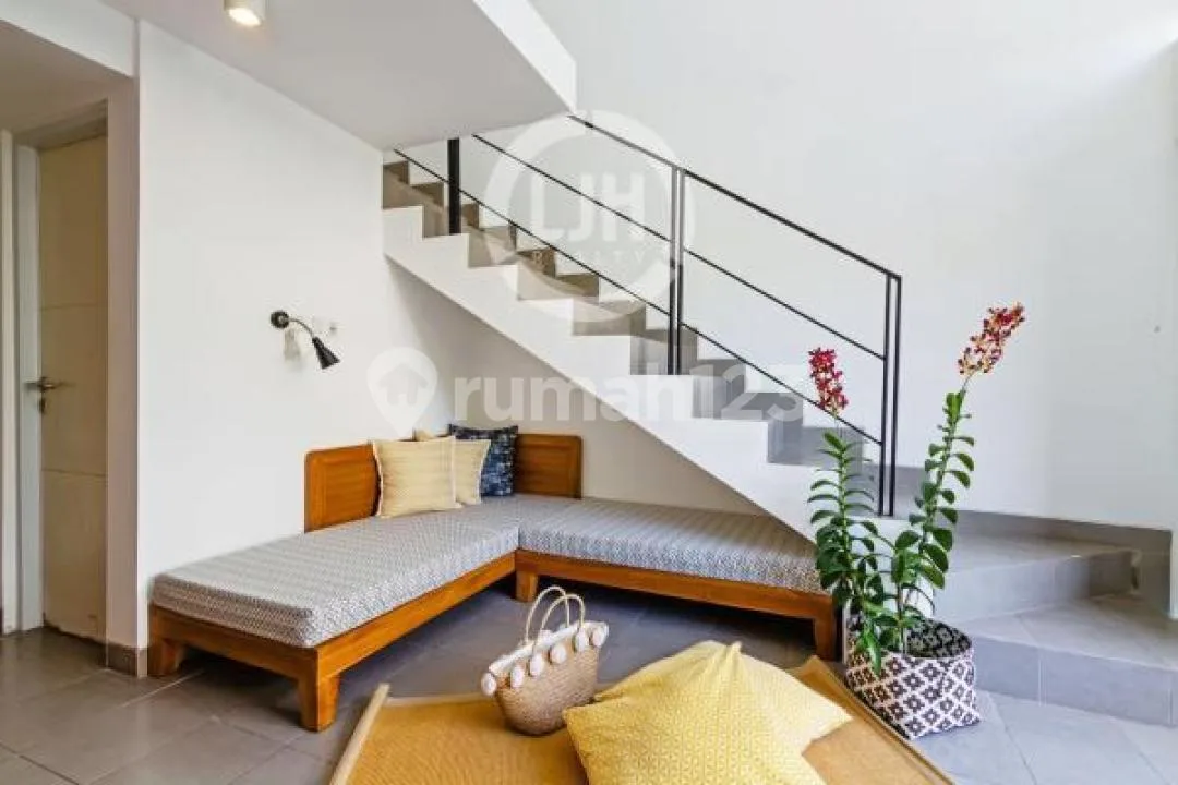 Beautiful Guest House With Modern Design In Padangsambian Denpasar - Image 3 of 4