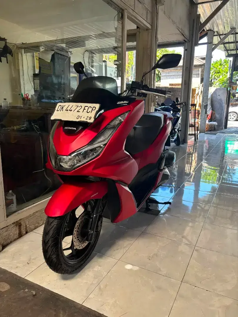 Honda PCX. 160 CC thn. 2022 cash. Bali dharma motor - Image 6 of 6