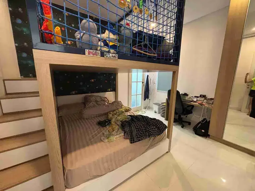 Dijual Rumah Premium 2 Lantai di Renon Denpasar – 4+1 KT, Kolam Renang, Fully Furnished - Image 6 of 9