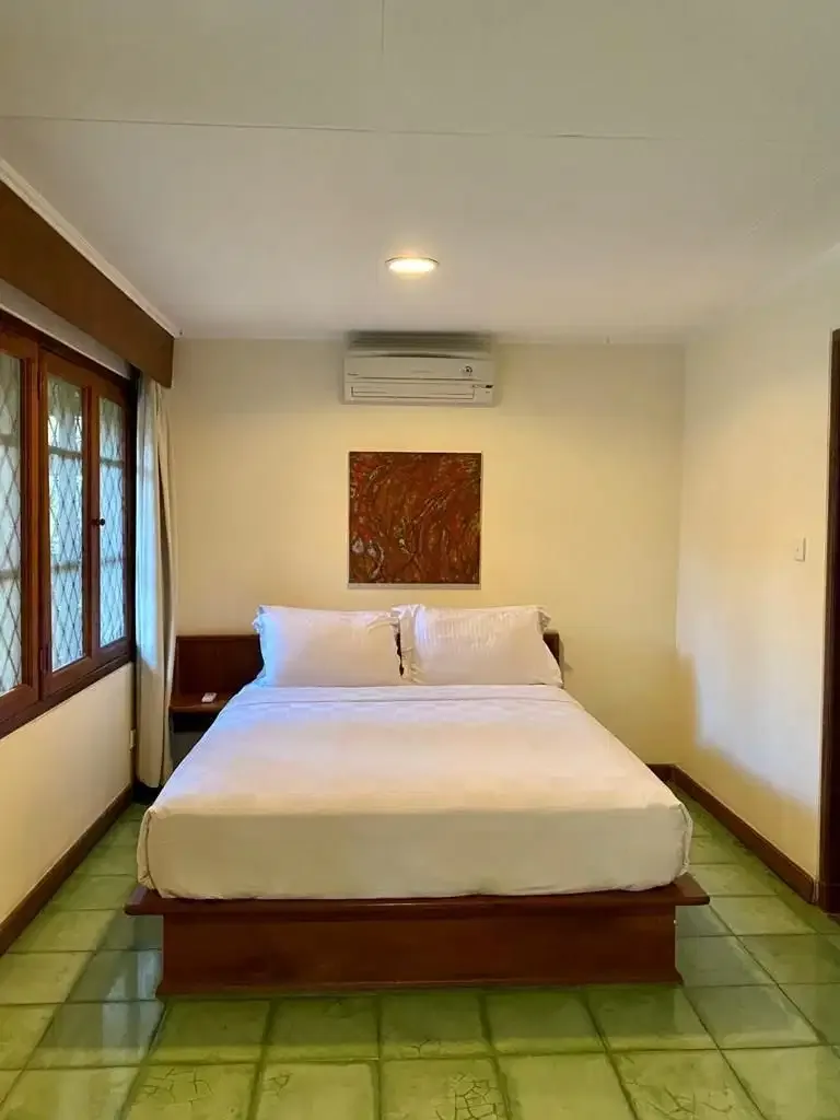 BALI TRADITIONAL STYLE VILLA WALKING DISTANCE TO SANUR BEACH BALI - Image 8 of 10