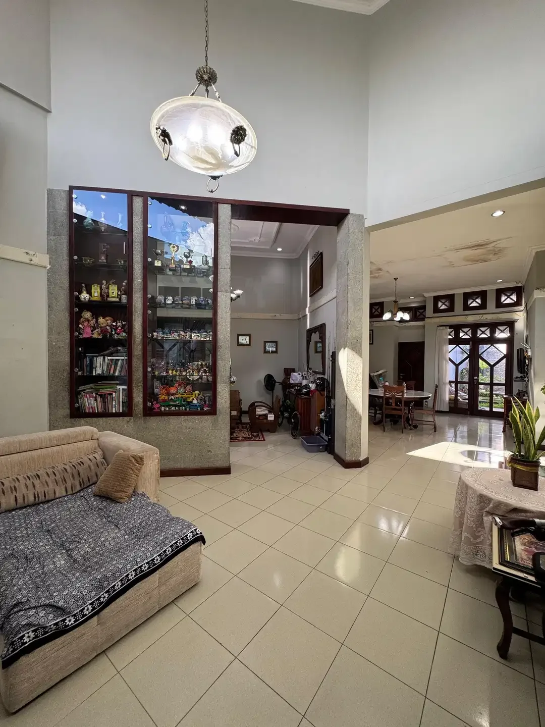 DIJUAL RUMAH STRATEGIS DEKAT LEVEL 21 MALL DENPASAR - Image 7 of 10