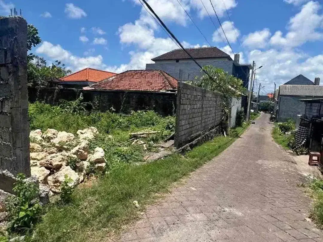 Tanah Strategis Cocok Untuk Rumah Kost Jl Taman Giri Nusa Dua - Image 1 of 6