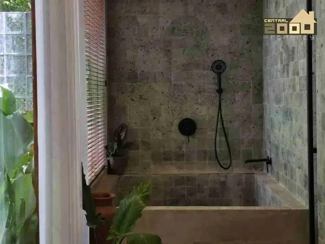 Modern Tropical Villa for Sale in Goa Gong, Ungasan - Image 10 of 10