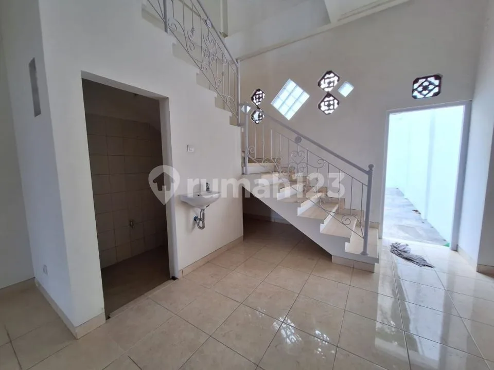 Di Jual Ruko di Jl Buluh Indah, Mahendradata, Denpasar - Image 2 of 4