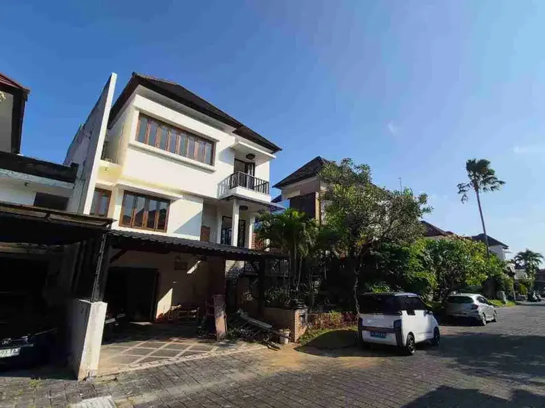 Rumah hayam wuruk denpasar - Image 2 of 10