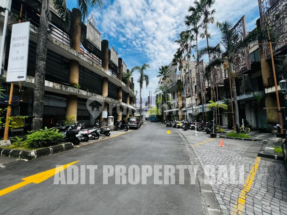 Ruko Central Park Patih Jelantik Kuta - Image 1 of 4