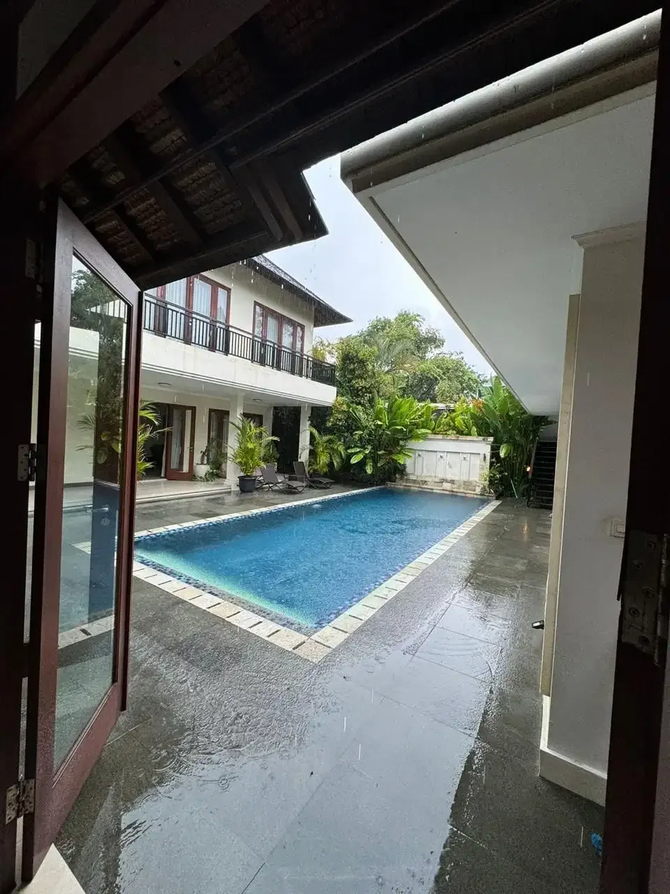 Dijual Villa Dekat Atlas Beach Club di Canggu Berawa - Image 3 of 10