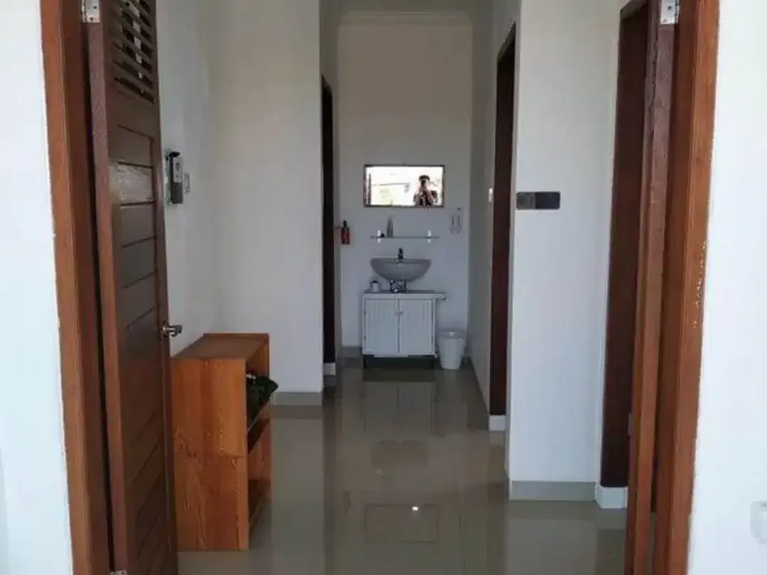 ID:H-139 Dijual Rumah Ungasan Kuta Selatan Bali Dekat Jimbaran Nusa Dua Uluwatu - Image 2 of 8