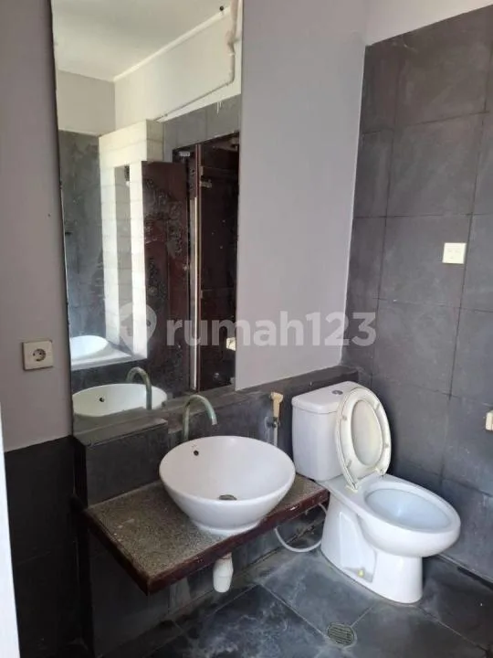 Disewakan Villa Luas Sanur - Image 2 of 4
