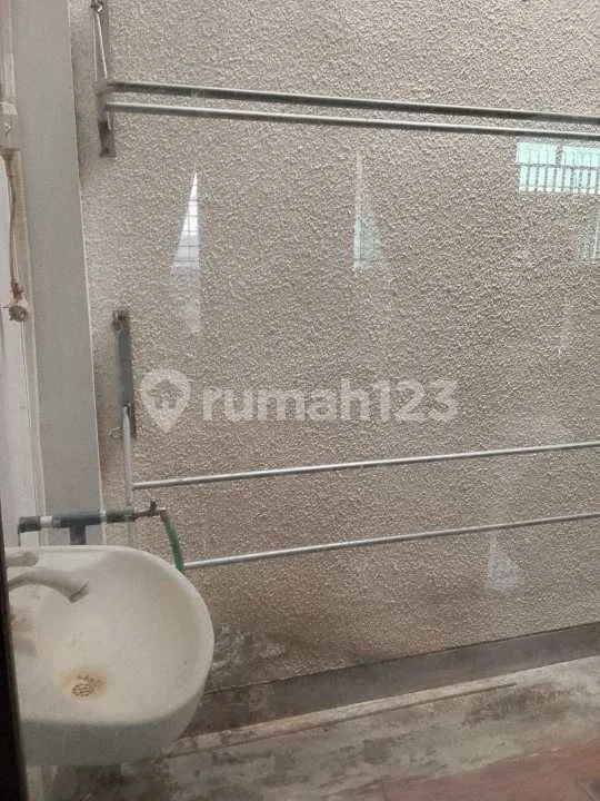Rumah Modern Lokasi Strategis di Jl Tukad Badung Renon - Image 3 of 4