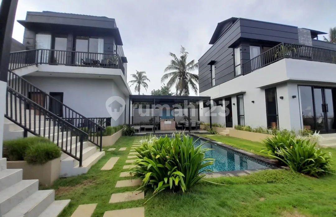 Dijual Cepat Villa Beach Front/ Los Pantai di Pantai Saba - Image 3 of 4