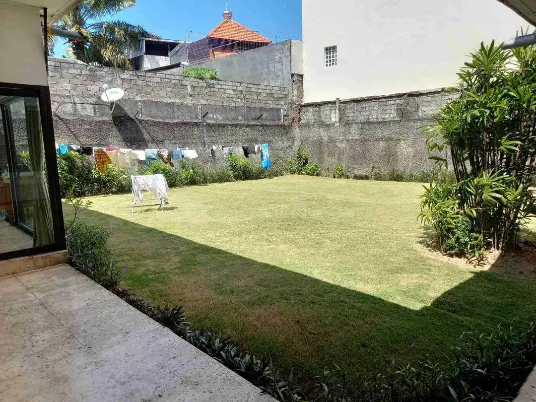 jual rumah luas 13 are di utama Raya Puputan Renon Denpasar - Image 4 of 10