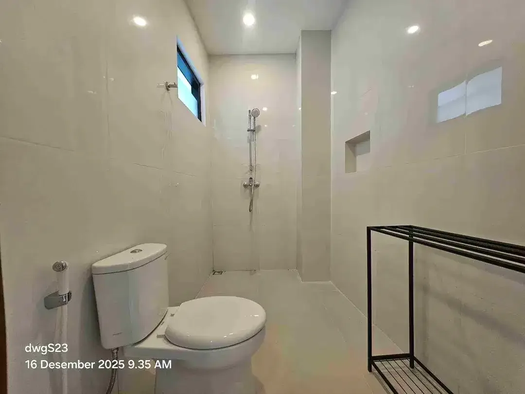 dijual villa baru lantai 2 canggu padonan - Image 7 of 10