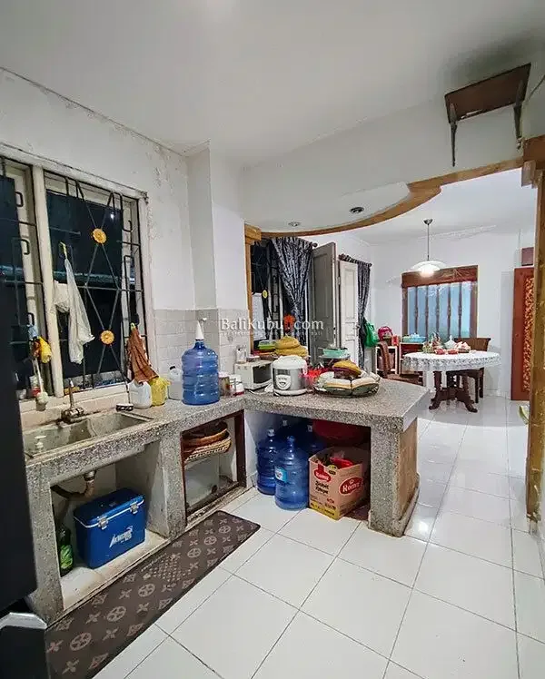 AMS-020.BTR Rumah Mewah 2 Lantai di Kawasan Elit Tukad Musi Renon – 5 Kamar, Halaman Luas & Fasilitas Lengkap! - Image 10 of 10