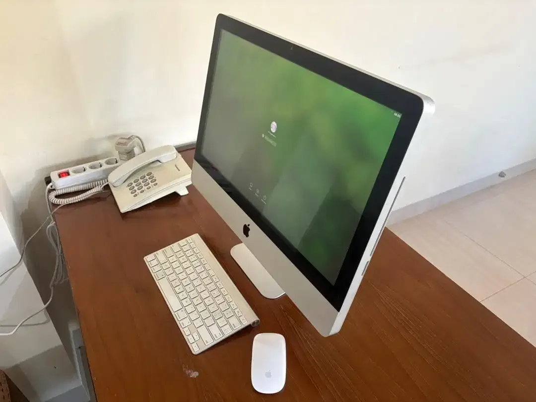 Dijual iMac 21,5 inch Core i5 SSD 1 TB - Image 2 of 3