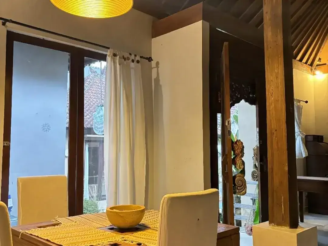 Villa For Rent Yearly - Jalan Raya Sanggingan - Image 3 of 5